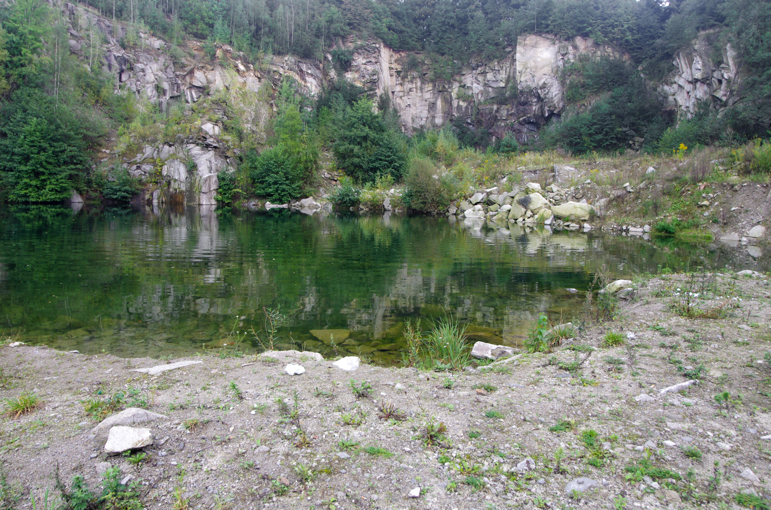 Zatopený lom Žulová