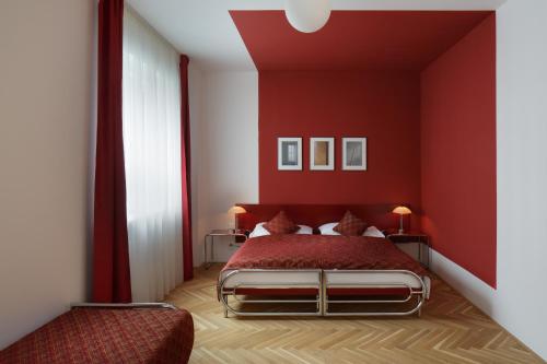 AXA Hotel