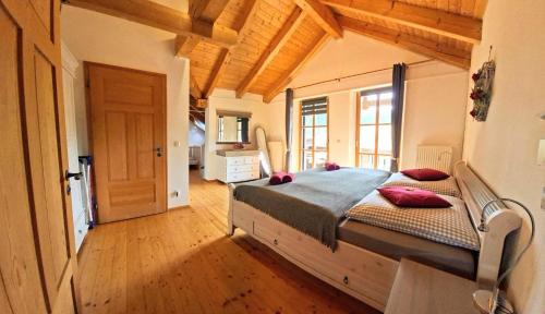 Ferienwohnung zum Forsthaus mit Sauna 180qm und Garten