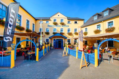 Hotel Erbgericht Buntes Haus