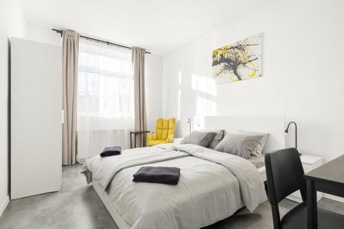 SPECTRA Rooms