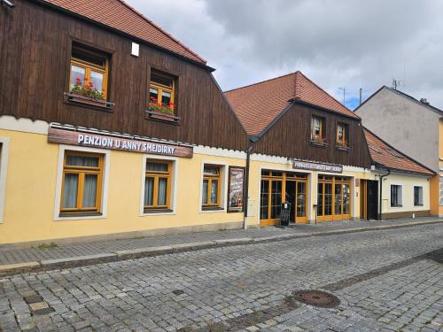 U Anny Šmejdířky