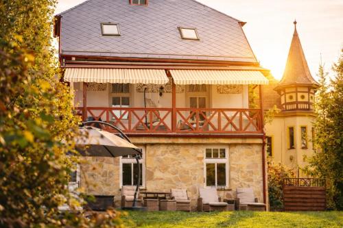 Villa Emausy